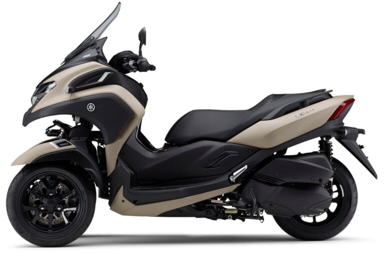 ヤマハ|トリシティ300|2024年モデル|ヤマハ新型「トリシティ300」登場! マイナーチェンジで最新排ガス規制に対応&車体色を刷新!