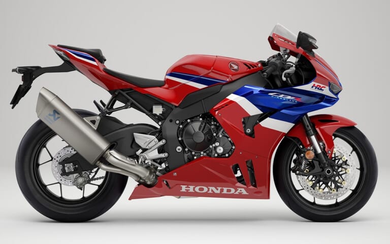 ホンダCBR1000RR-Rファイアーブレード|2024新型ホンダCBR1000RR-Rファイアーブレード/SPが渾身のモデルチェンジ 【EICMAミラノショー】