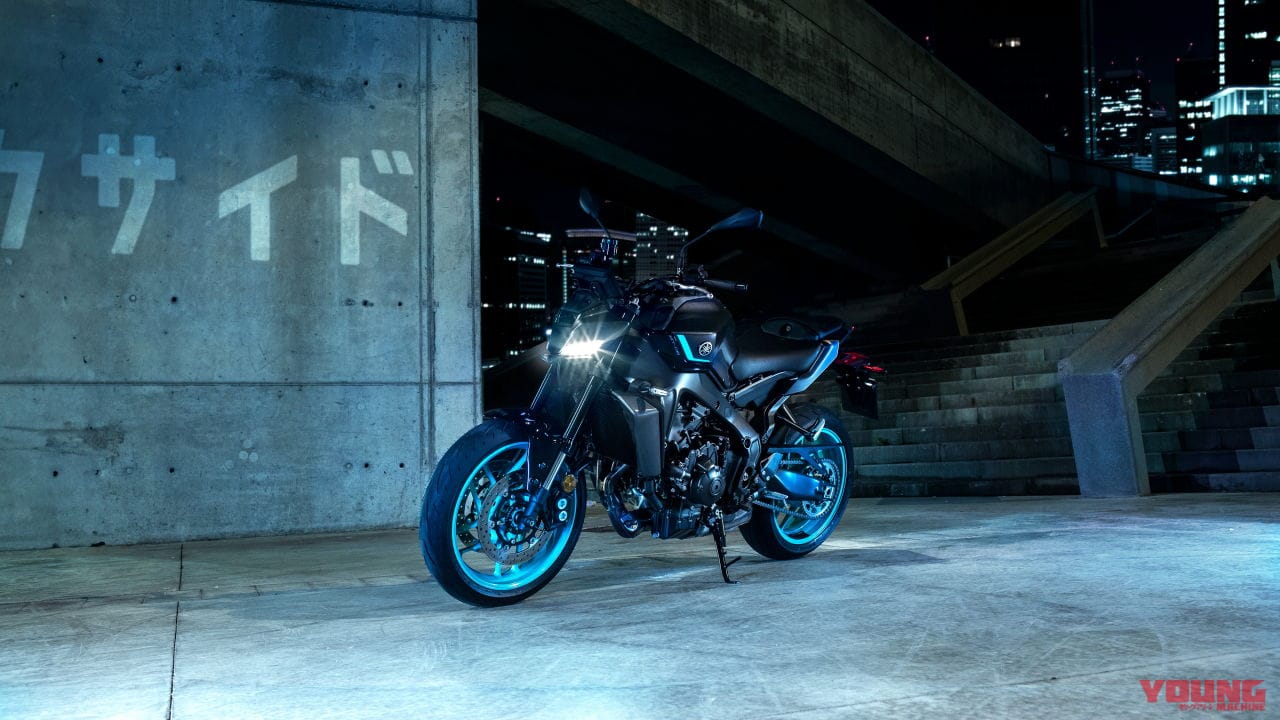 |ヤマハが新型「MT-09」を発表! “削ぎ落とし”ボディに刷新、メーターや3眼顔も新世代に