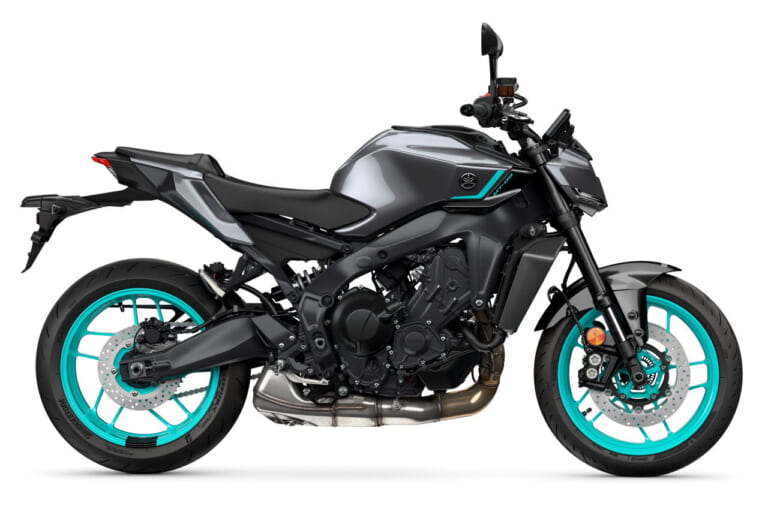 ヤマハ|MT-09|欧州仕様|2024年モデル|ヤマハが新型「MT-09」を発表! “削ぎ落とし”ボディに刷新、メーターや3眼顔も新世代に