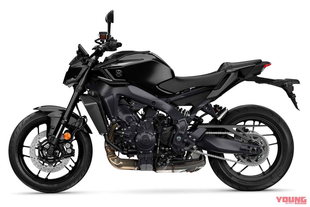 |ヤマハが新型「MT-09」を発表! “削ぎ落とし”ボディに刷新、メーターや3眼顔も新世代に