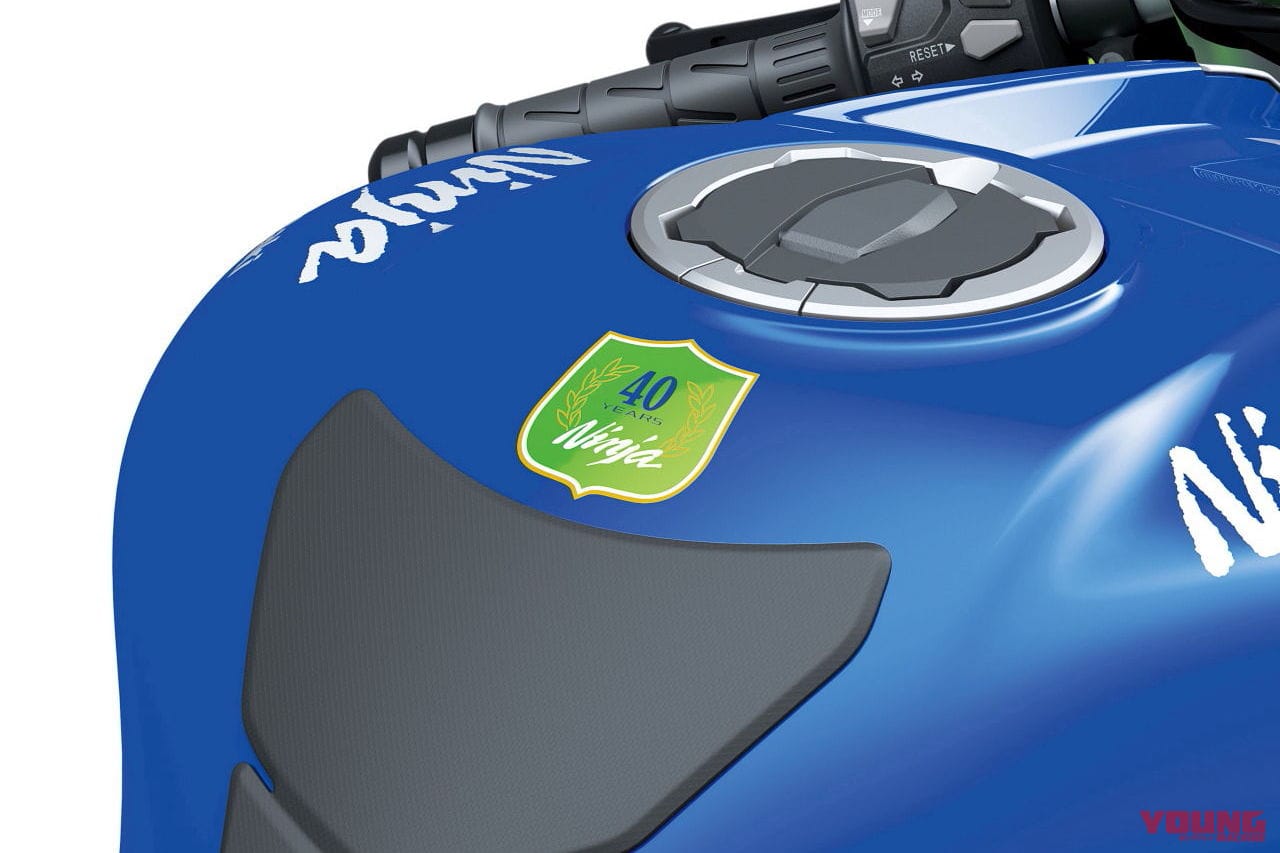 |Ninjaの40周年記念モデル 3機種が発売決定!! 「ニンジャZX-10R」「ニンジャZX-6R」「ニンジャZX-4RR」に白×青×緑のスペシャルカラー