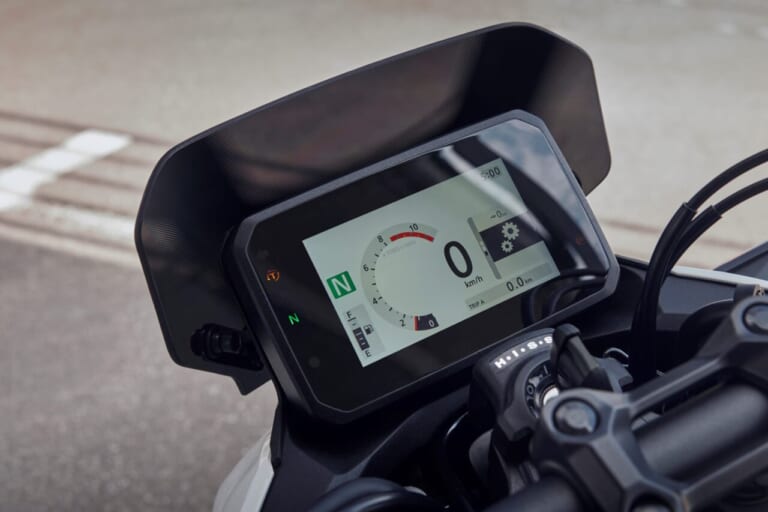 HONDA CB500Hornet|2024新型ホンダCBR500Rが登場!【“RR-R”スタイルに進化、これが次期型CBR400Rに?!|EICMAミラノショーREPORT】