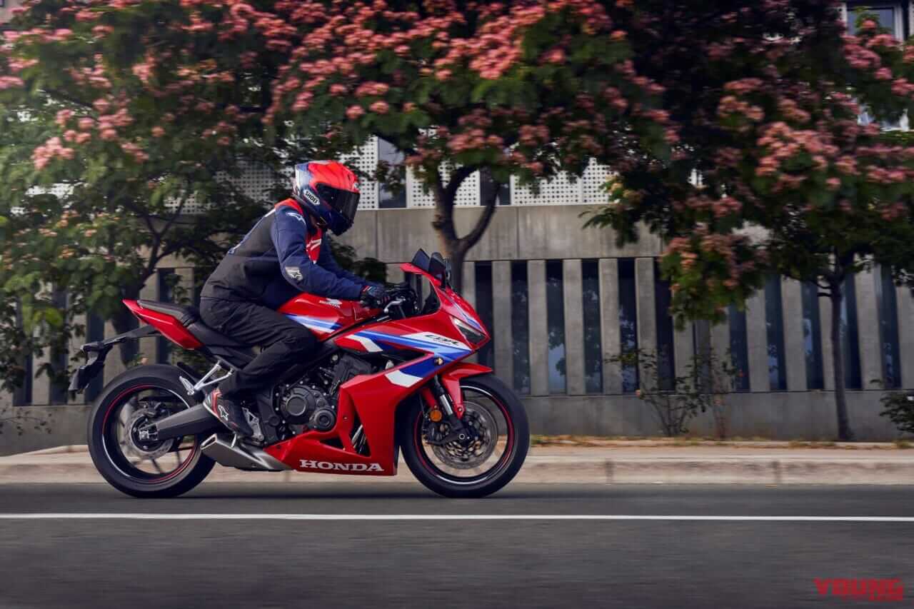 ホンダ|CBR650R E-clutch||2024新型ホンダCBR650R&CB650Rが公開【E-クラッチ搭載、もう半クラは不要!|EICMAミラノショー】