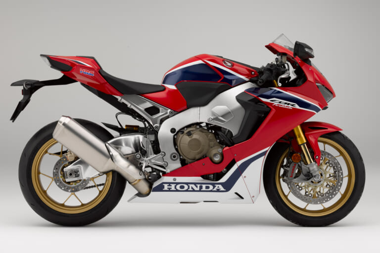 ホンダ|CBR1000RR SP|SC77|【SCOOP!!】1000ccの4気筒ホーネットにクロスツアラーもあるってマジ?!  ホンダの新型CBが公開間近か