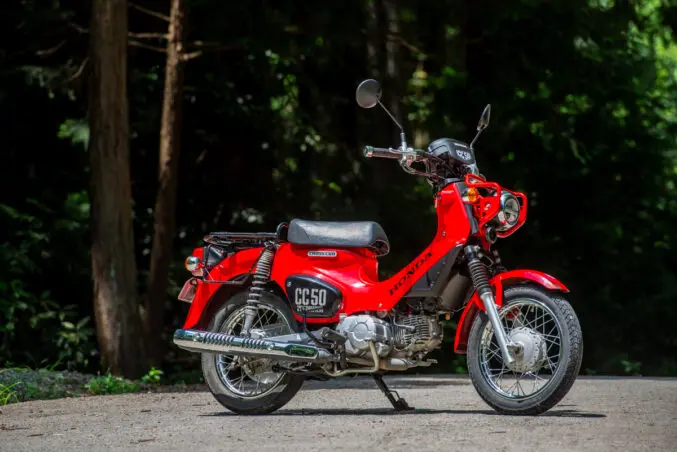 19歳の専門学校生が語る、クロスカブ50がある生活│WEBヤングマシン