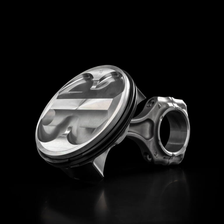 ドゥカティ|スーパークアドロモノ|世界最強の単気筒エンジンを搭載!! ドゥカティ「ハイパーモタード698モノ」誕生!