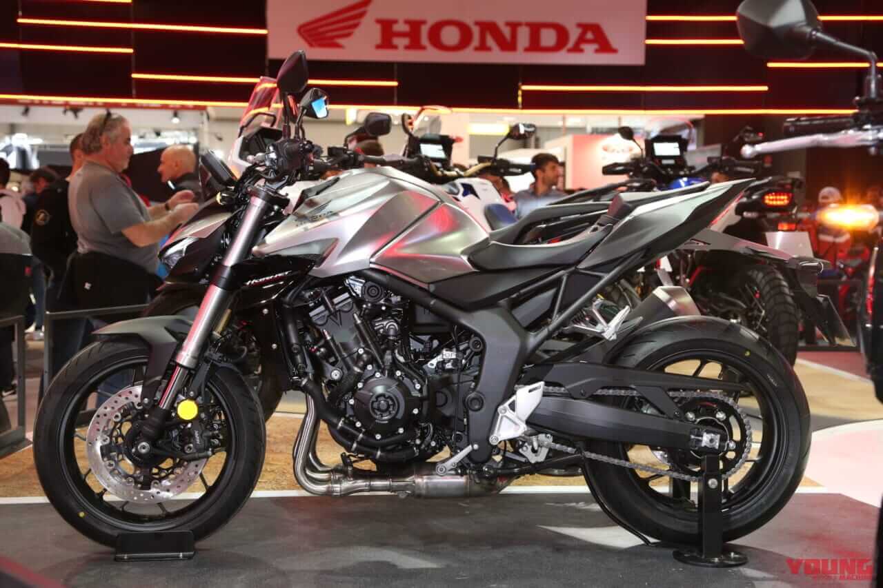 ホンダ|CB1000ホーネット|2024新型ホンダCB1000ホーネットのレッドを現地会場から補足!! 写真中心でお届けします【EICMAミラノショー】