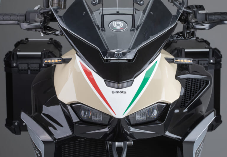 ビモータ|テラ|2024新型ビモータ テラ(TERA)登場【ハブセンターステア+スーパーチャージャーで世界最速のクロスオーバー?! |EICMAミラノショーREPORT】