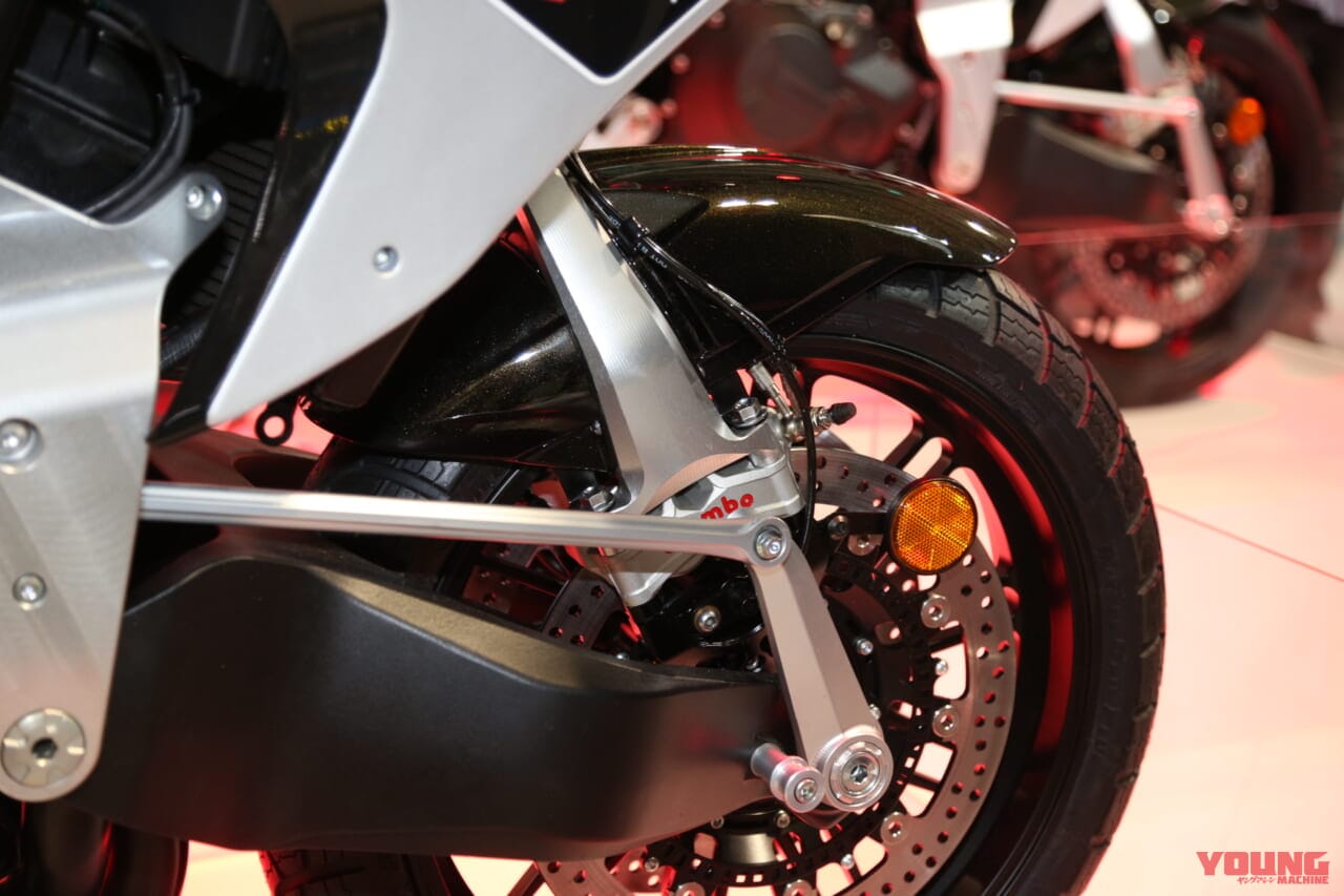 ビモータ|テラ|2024新型ビモータ テラ(TERA)登場【ハブセンターステア+スーパーチャージャーで世界最速のクロスオーバー?! |EICMAミラノショーREPORT】