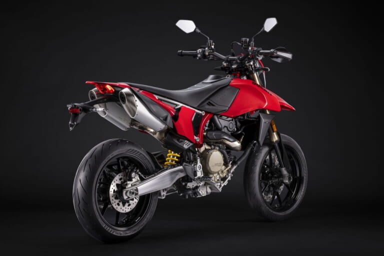 ドゥカティ|ハイパーモタード698モノ|世界最強の単気筒エンジンを搭載!! ドゥカティ「ハイパーモタード698モノ」誕生!
