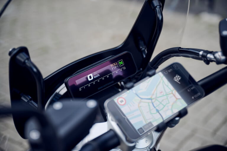 BMW R12|BMWが新型車「R12」「R12 nineT」を発表! R12はシート高754mmのアメリカンスポーツ