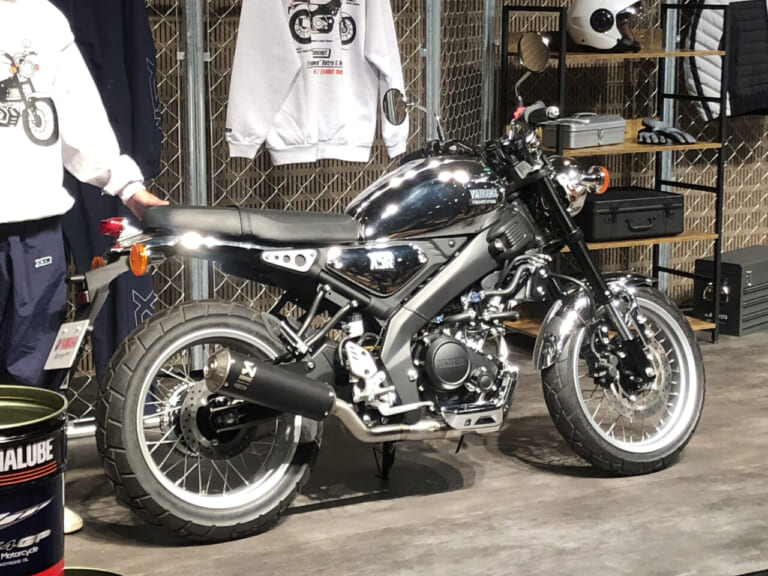 ヤマハXSR125|FREAK’S STORE|ヤマハXSR125のギラギラメッキ仕様が登場!! アパレルブランドとのコラボカスタムモデル