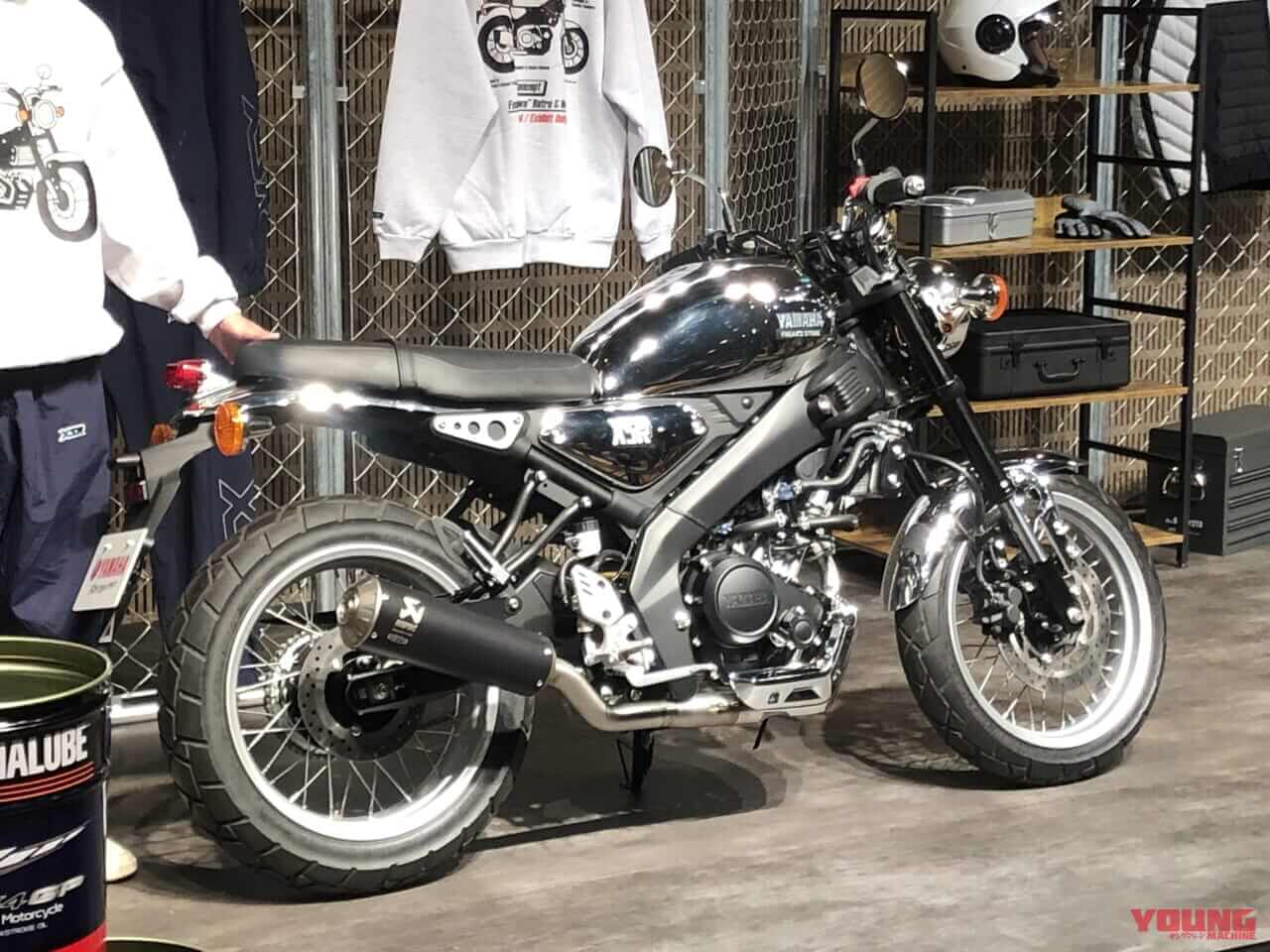 ヤマハXSR125|FREAK’S STORE|ヤマハXSR125のギラギラメッキ仕様が登場!! アパレルブランドとのコラボカスタムモデル