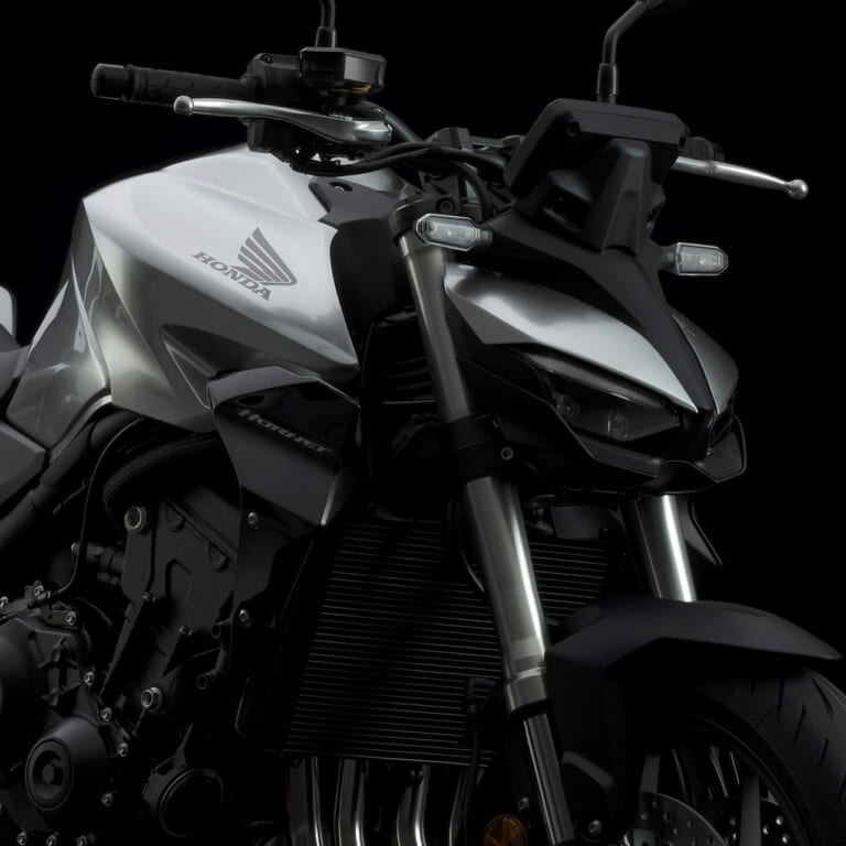ホンダCB1000ホーネット|2024モデル|2024新型ホンダCB1000ホーネットが欧州発表【モノバックボーンフレームから脱却|EICMAミラノショー】