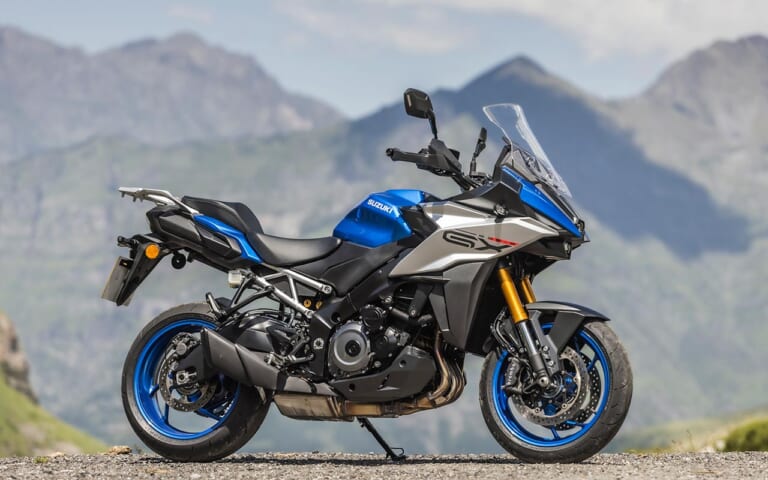 スズキGSX-S1000GX(2024欧州モデル)|2024新型スズキGSX-S1000GXが欧州で鮮烈デビュー【電子制御の足長クロスオーバー|EICMAミラノショー】