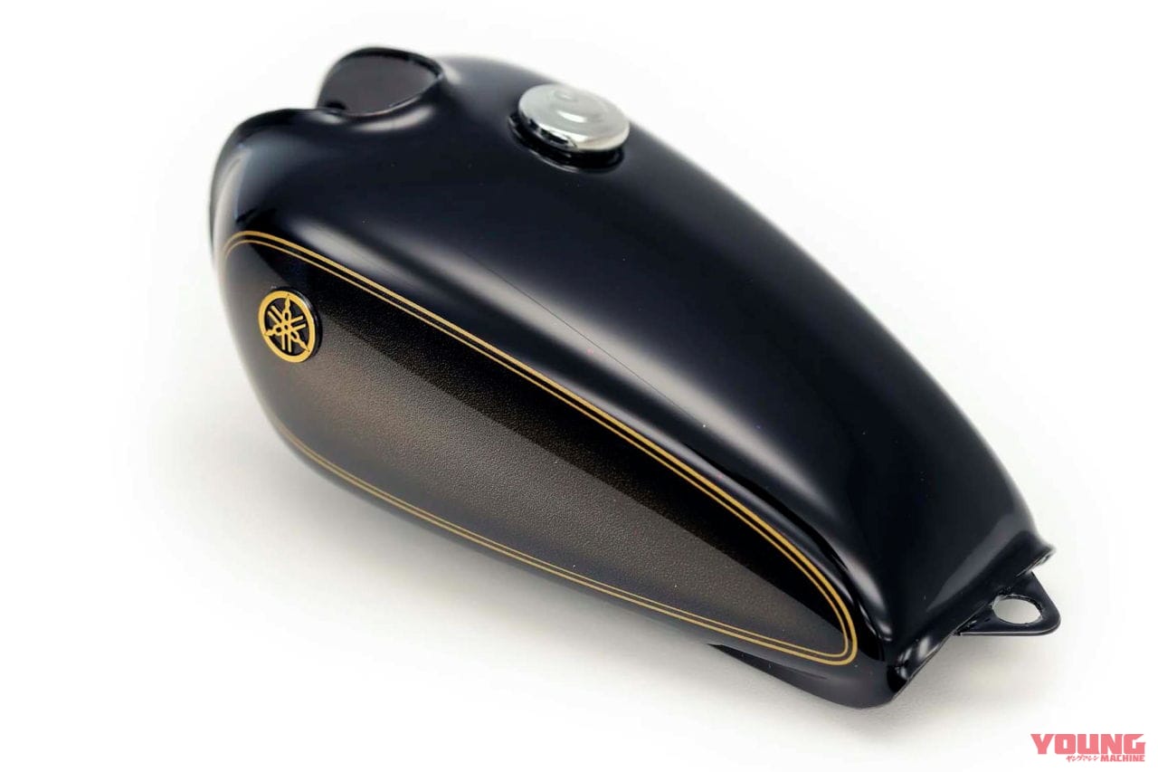 |【限定300個】1万8000円でSR400の燃料タンク(1/6スケール)をゲットせよ! なんとシリアルナンバー入り