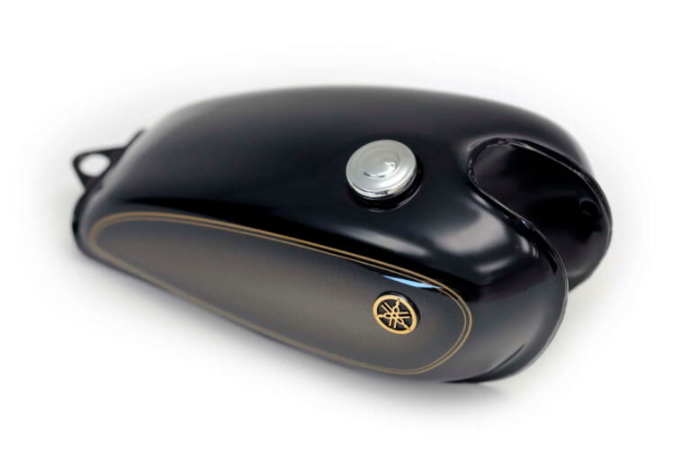 SR400ミニチュアタンク|【限定300個】1万8000円でSR400の燃料タンク(1/6スケール)をゲットせよ! なんとシリアルナンバー入り