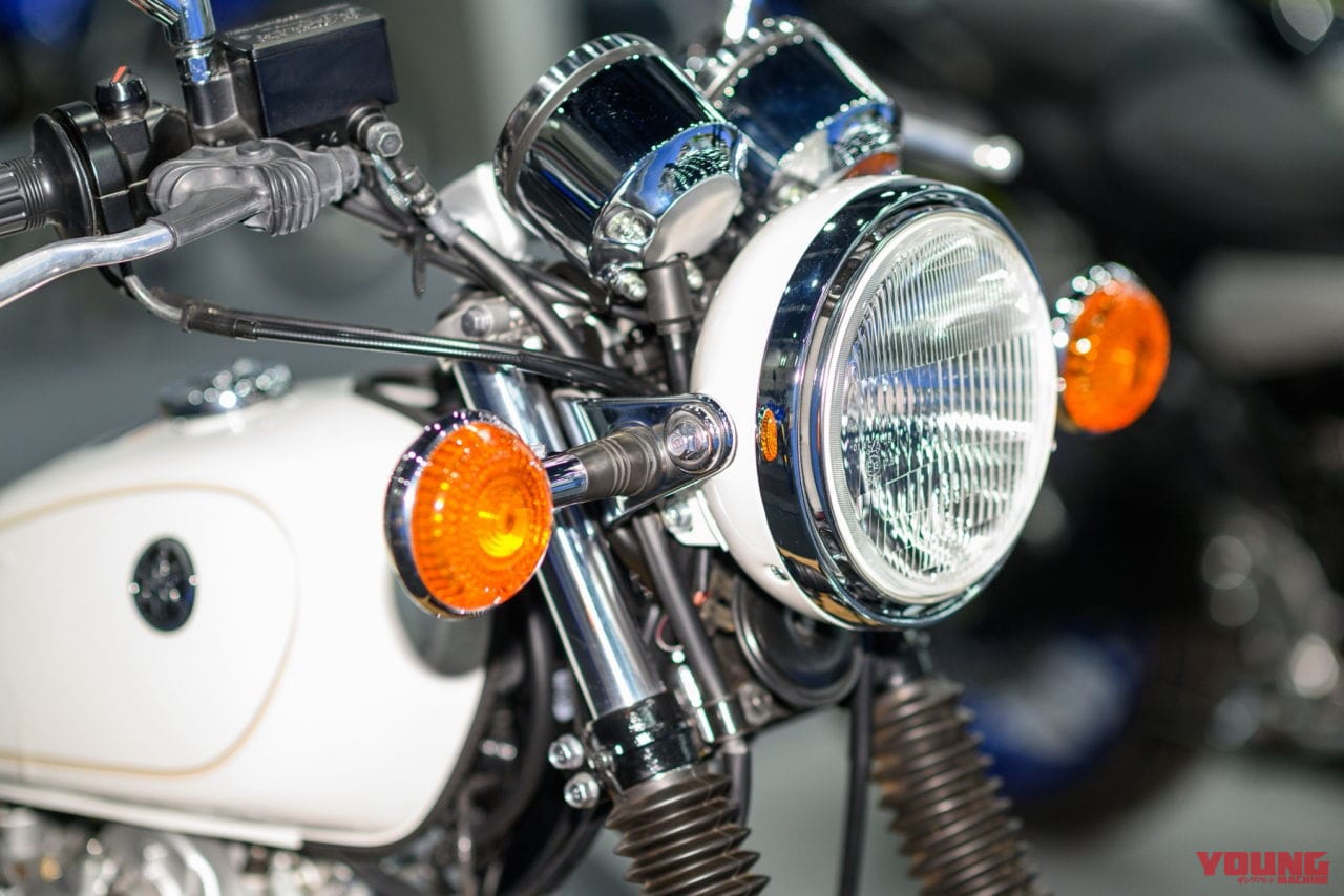 |どっこい生きてたSR400ゥ! 生誕45周年の2023年モデル、ニューカラーはマットグレーとホワイトの2色だ!【海外】