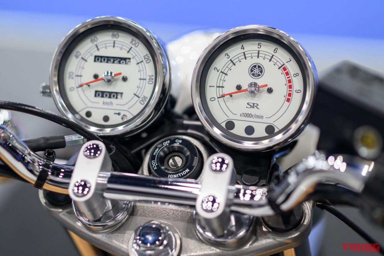 |どっこい生きてたSR400ゥ! 生誕45周年の2023年モデル、ニューカラーはマットグレーとホワイトの2色だ!【海外】