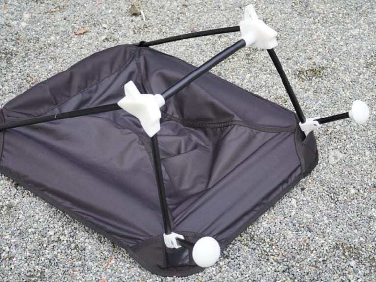 ローチェア裏面|【ワークマン速報】発売前の新作キャンプギアを潜入チェック! 来春投入予定のアイテムをイベントで公開