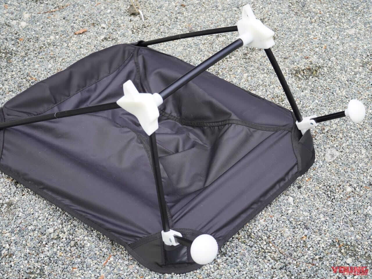 ローチェア裏面|【ワークマン速報】発売前の新作キャンプギアを潜入チェック! 来春投入予定のアイテムをイベントで公開