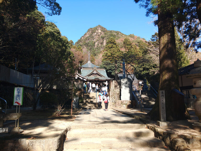 大窪寺・遠景|久しぶりのツーリングへ!【スズキ・アヴェニス125モニターレポート:最終回】