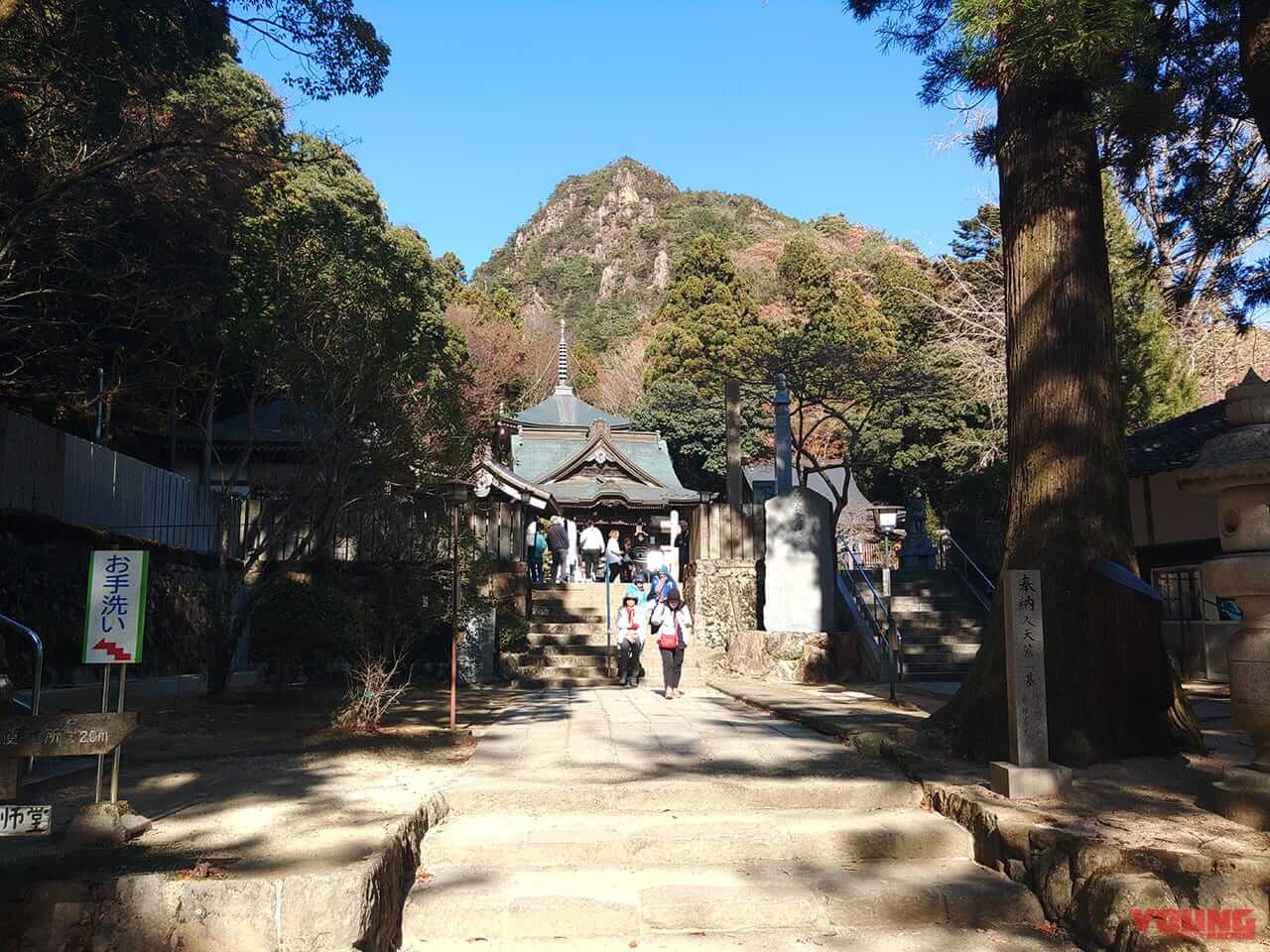 大窪寺・遠景|久しぶりのツーリングへ!【スズキ・アヴェニス125モニターレポート:最終回】