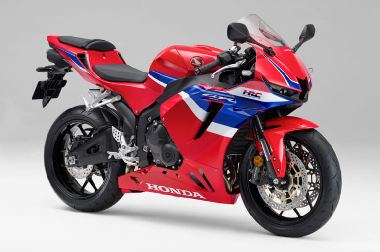 ホンダ CBR600RR|最新中古相場もわかる! 人気バイク歴代モデル図鑑:ホンダCBR600RR【クイックシフター標準装備の2024年モデル】