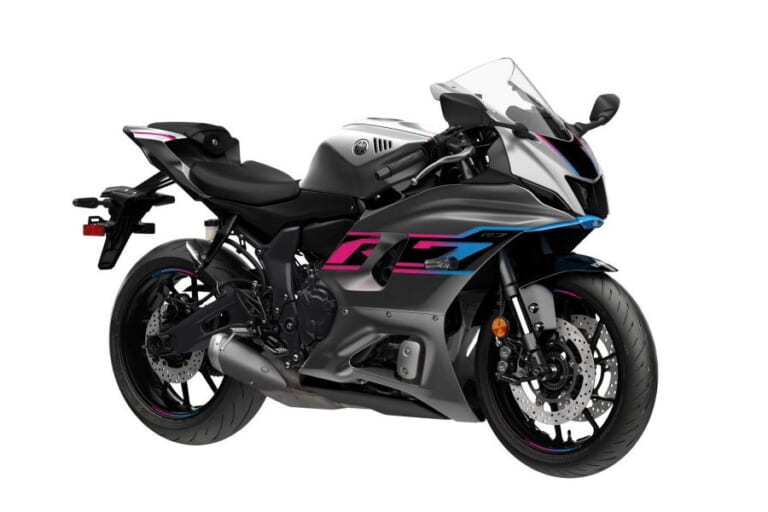 ヤマハ|YZF-R7|2024年モデル|北米仕様|ヤマハ「YZF-R7」の2024年カラーが登場! 北米独自のグレーは妖しいグラデーションのロゴが新鮮【海外】
