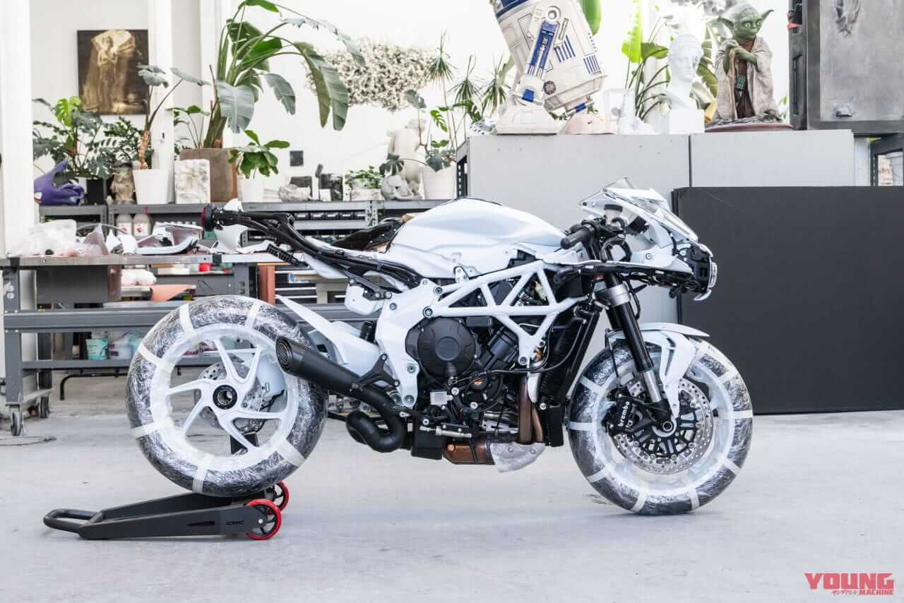 ｜【超限定車】動くアート彫刻！ MVアグスタ「スーパーヴェローチェ アーシャム」わずか6台を制作、アート展に出品