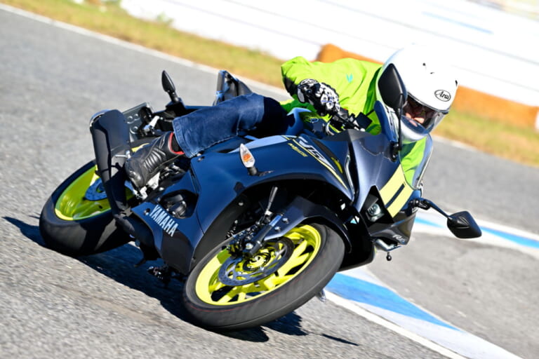 ヤマハ|YZF-R125|2023年モデル|ヤマハ新型「YZF-R125」「YZF-R15」試乗インプレッション! セパハン&フルカウルの本格スポーツ