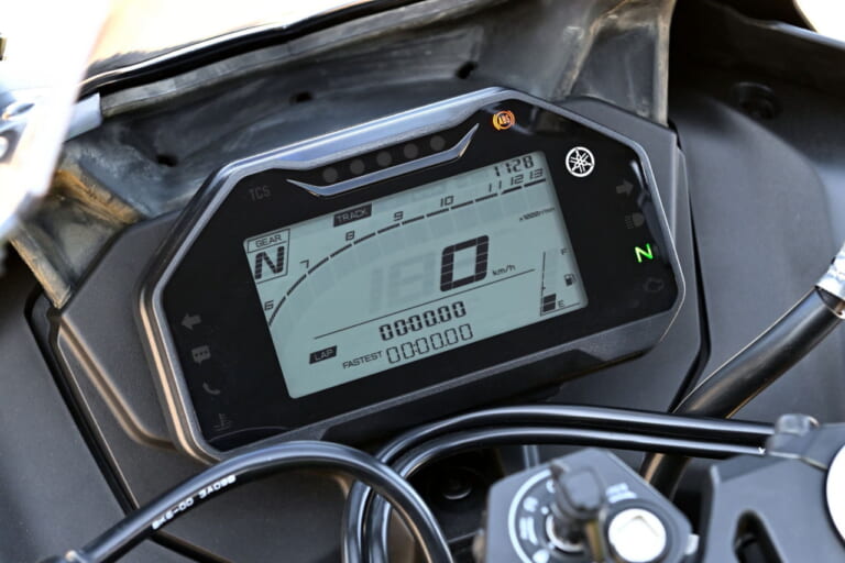 ヤマハ|YZF-R125|2023年モデル|ヤマハ新型「YZF-R125」「YZF-R15」試乗インプレッション! セパハン&フルカウルの本格スポーツ