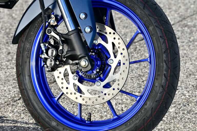 ヤマハ|MT-125|2023年モデル|ヤマハのスポーツ原付二種「MT-125」に試乗! 50万円切りで思いっきり楽しめるスポーツネイキッドだ!