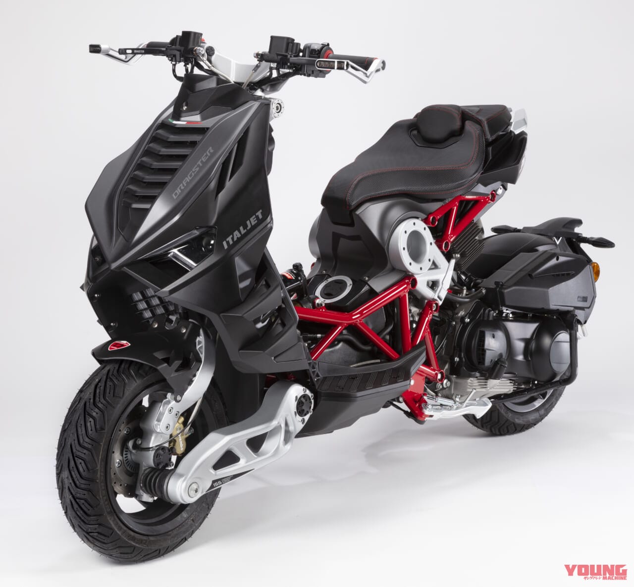 イタルジェット|ドラッグスター300|【2025年2月版】シート高780mm以下の400ccバイク11選! 地面に足が着くのはやっぱり安心