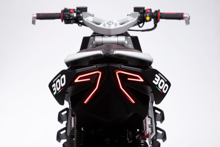 イタルジェット|ドラッグスター300|イタルジェット「ドラッグスター300」国内発売決定! すでに受注開始、入荷は2024年3月予定