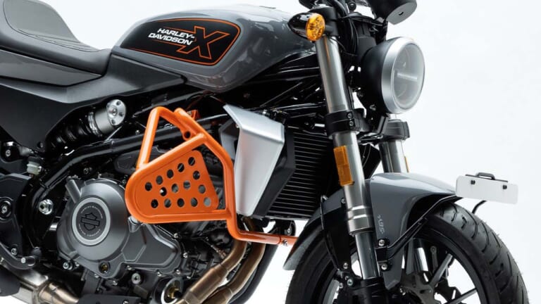 普通二輪ハーレーの教習車「X350RA」の姿が判明！ アメリカ本国でラインナップされる“ライディングアカデミー”仕様