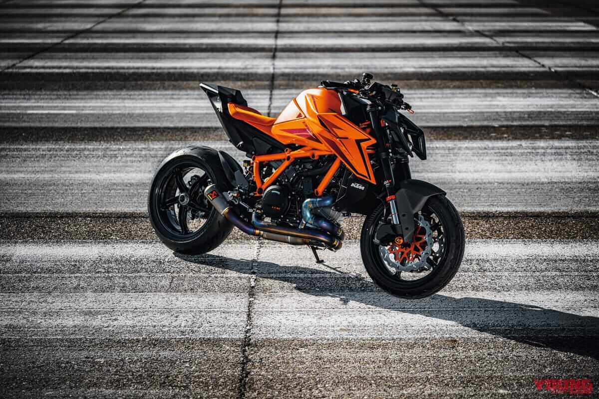 KTM 1390 SUPER DUKE R EVO|排気量は1350ccに!! KTMの超ネイキッド「1390 スーパーデューク」誕生!