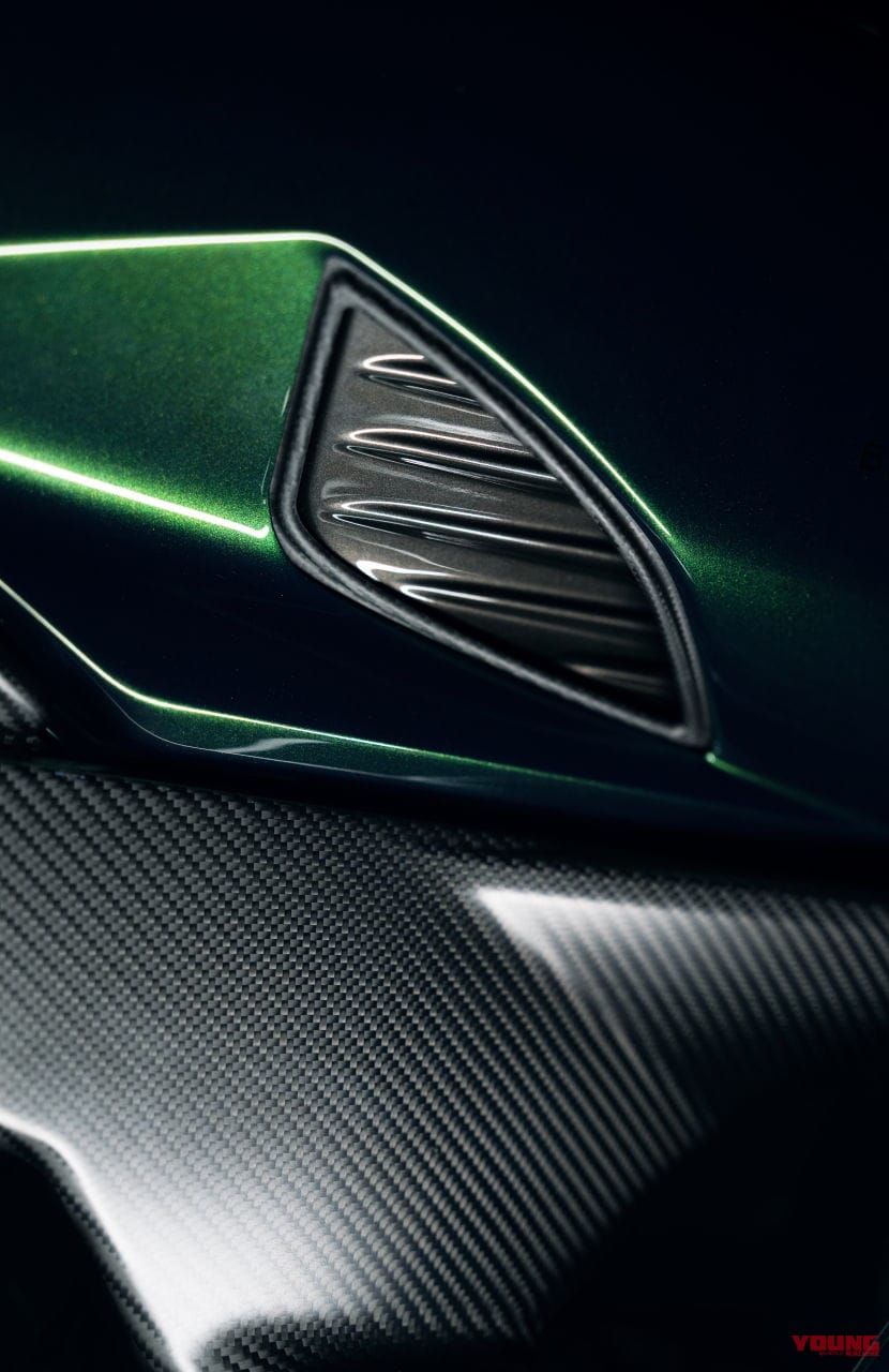 |ベントレーオーナーが買える50台だけの特別仕様も!! ドゥカティ「Diavel for Bentley」は予価760万円〜1035万円【世界限定500台】