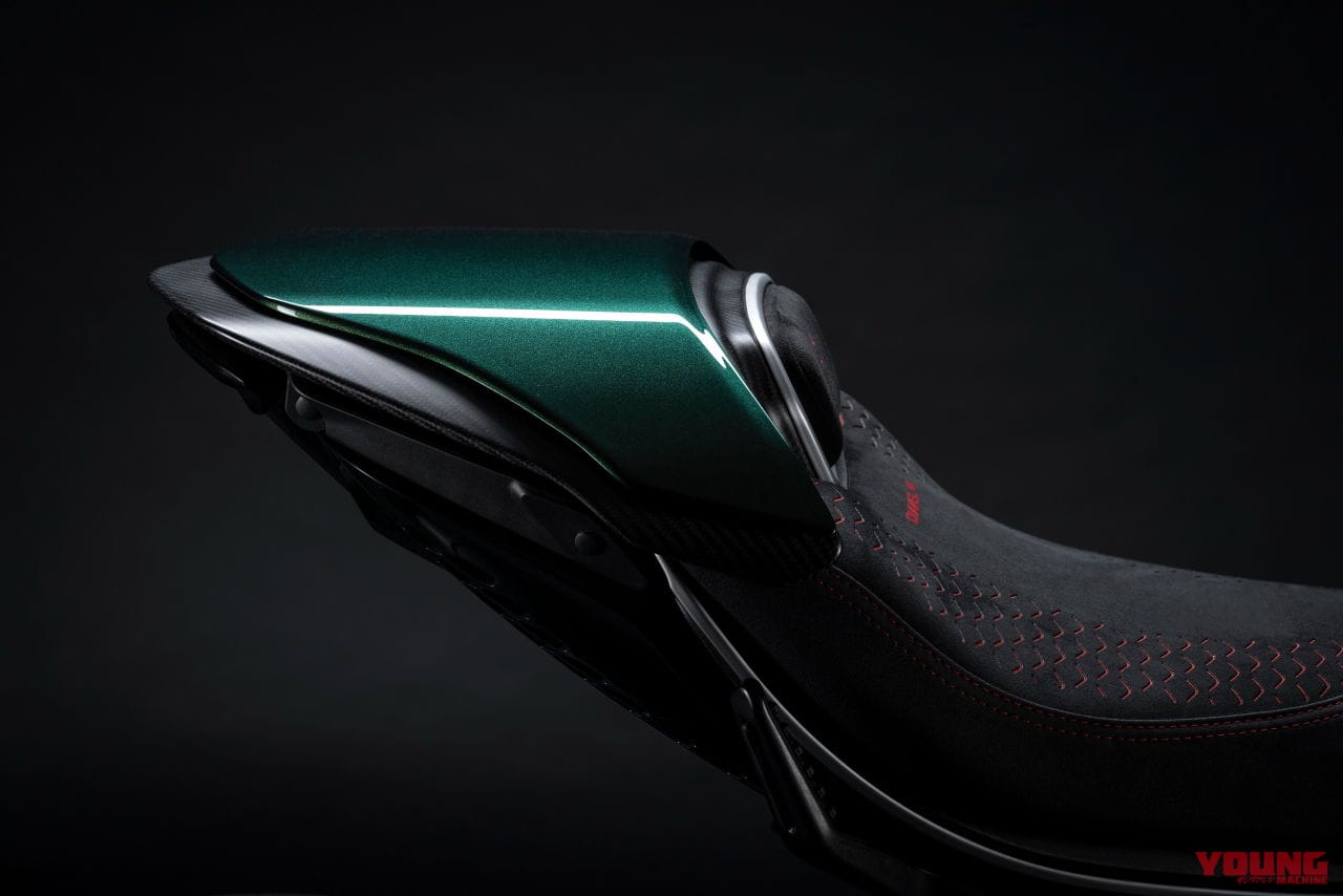 |ベントレーオーナーが買える50台だけの特別仕様も!! ドゥカティ「Diavel for Bentley」は予価760万円〜1035万円【世界限定500台】