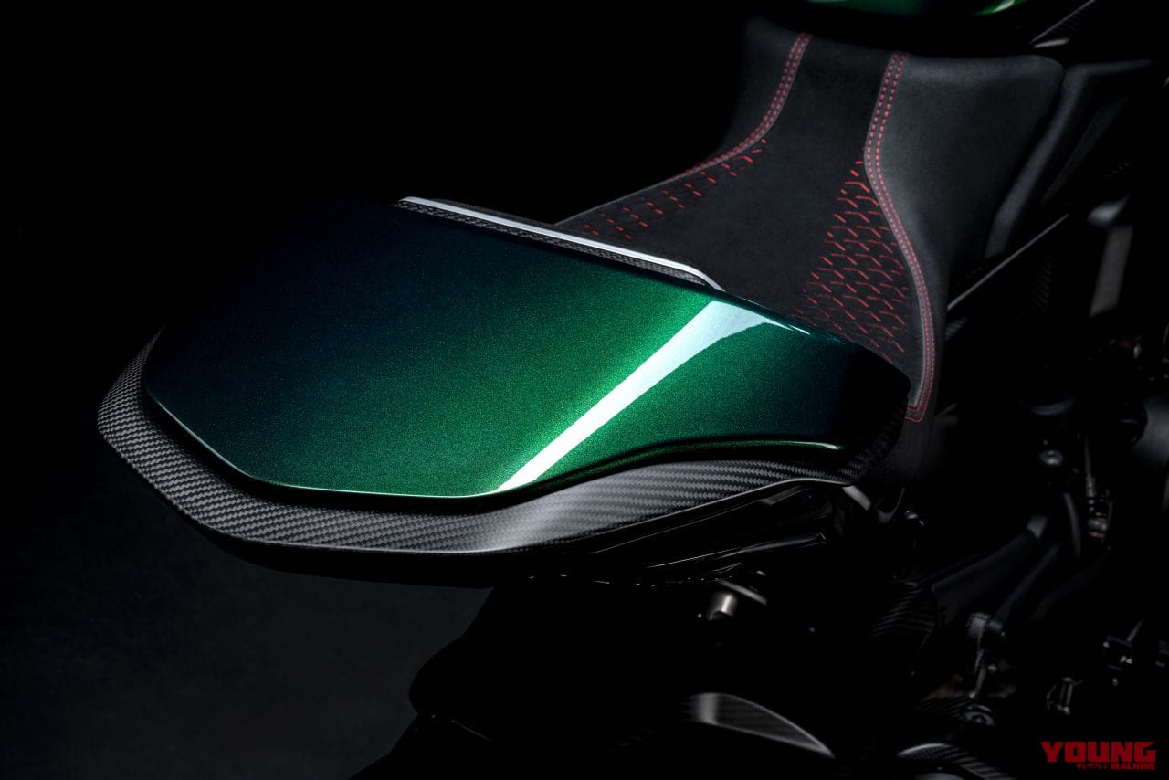 |ベントレーオーナーが買える50台だけの特別仕様も!! ドゥカティ「Diavel for Bentley」は予価760万円〜1035万円【世界限定500台】