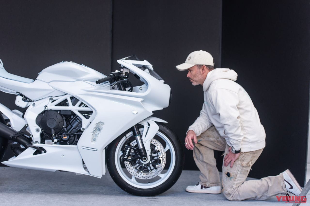 |【超限定車】動くアート彫刻! MVアグスタ「スーパーヴェローチェ アーシャム」わずか6台を制作、アート展に出品