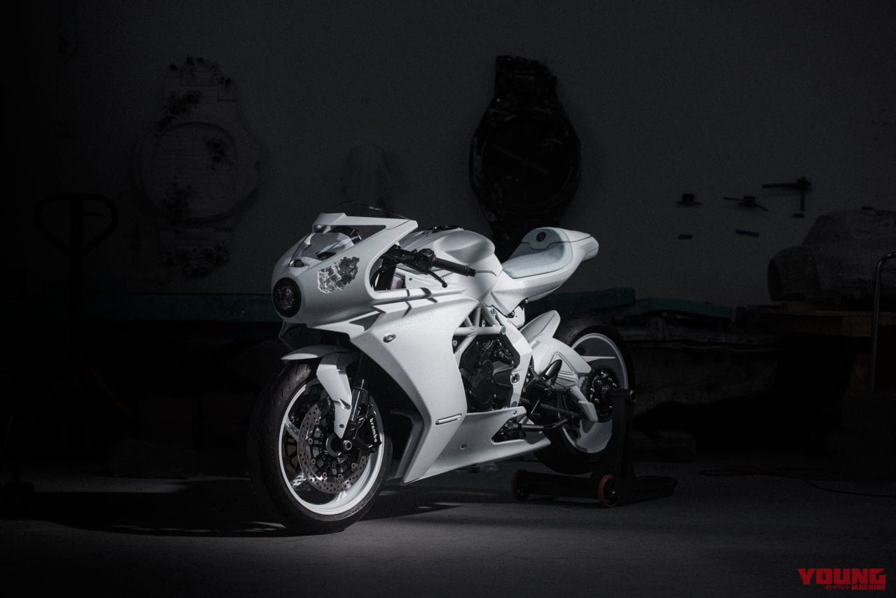 |【超限定車】動くアート彫刻! MVアグスタ「スーパーヴェローチェ アーシャム」わずか6台を制作、アート展に出品