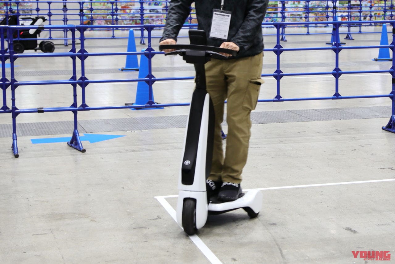|バイク乗りが電動キックボードに乗るとどう感じるのか? ジャパンモビリティショーで試乗した新世代モビリティをレポート