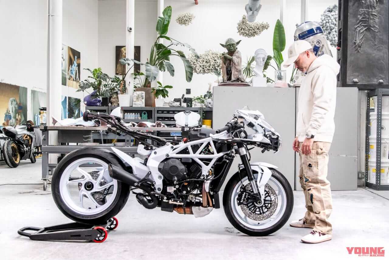 ｜【超限定車】動くアート彫刻！ MVアグスタ「スーパーヴェローチェ アーシャム」わずか6台を制作、アート展に出品