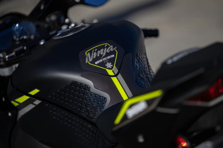カワサキ|ニンジャZX-10RRウィンターテストエディション|限定モデル|【限定25台】欧州カワサキが「ニンジャZX-10R/RR」のウィンターテストエディションを製作! 購入者には特典も