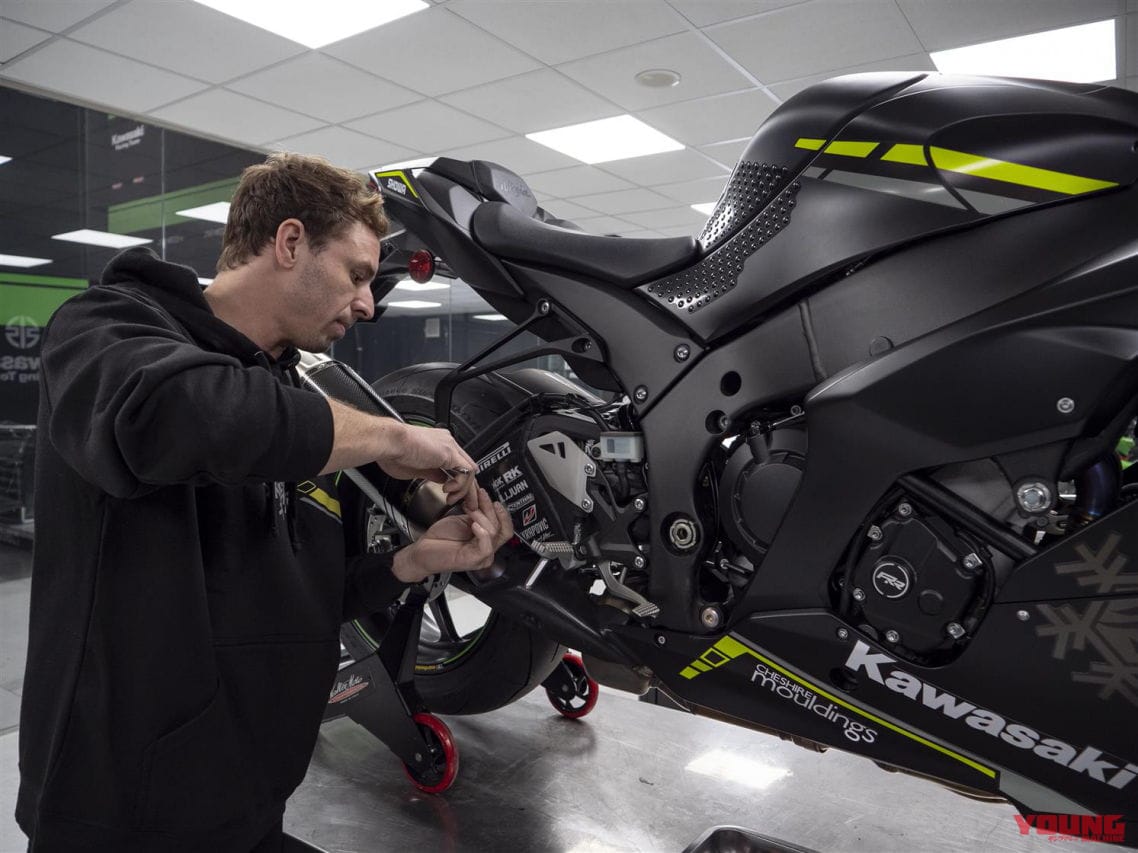 カワサキ|ニンジャZX-10RRウィンターテストエディション|限定モデル|【限定25台】欧州カワサキが「ニンジャZX-10R/RR」のウィンターテストエディションを製作! 購入者には特典も