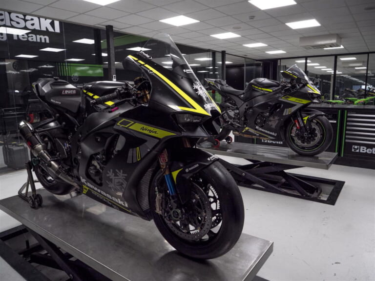カワサキ|ニンジャZX-10RRウィンターテストエディション|限定モデル|【限定25台】欧州カワサキが「ニンジャZX-10R/RR」のウィンターテストエディションを製作! 購入者には特典も