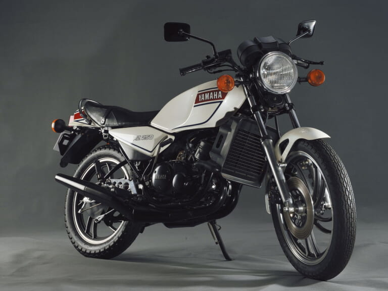 ヤマハ|RZ250|1980|ナナハンキラー、ヨンヒャクキラーが続々誕生!──日本の名車100選【昭和49~57年編】