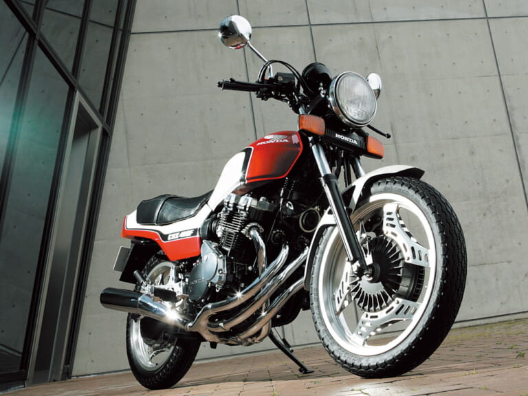 ホンダ|CBX400F|1981|ナナハンキラー、ヨンヒャクキラーが続々誕生!──日本の名車100選【昭和49~57年編】